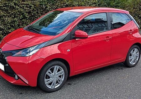 Toyota Aygo x-play Team Deutschland