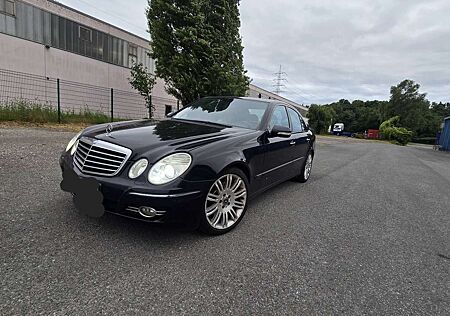 Mercedes-Benz E 280 7G-TRONIC Sportpaket Top