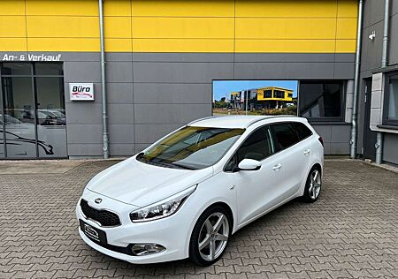 Kia Cee'd Ceed / /Sportswagon/KAMERA/SHZ/NAVI/ALU