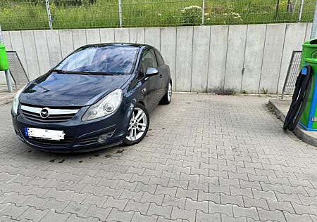Opel Corsa 1.4 16V Sport