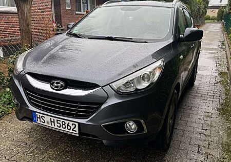 Hyundai ix35 Comfort 2WD Top Zustand Wenig gelaufen