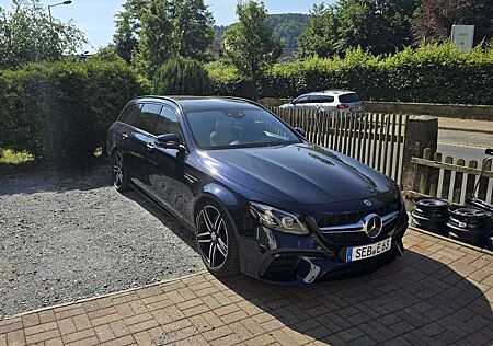Mercedes-Benz E 63 AMG 4Matic (213.288)