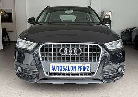 Audi Q3 2.0 TDI AUTOM KLIMAAUT NAVI TEILLDR PANO PDC