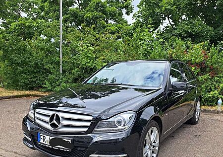Mercedes-Benz C 220 Mercedes C220- Avantgarde, Automatik, Schiebedach