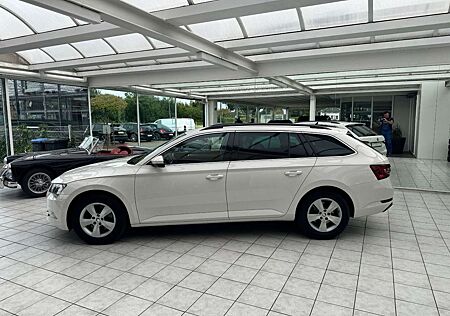 Skoda Superb Combi Ambition Neue Wartung,Kamera,