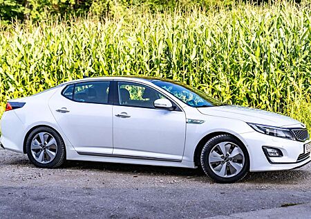 Kia Optima Spirit Hybrid Belüftung ACC PANO