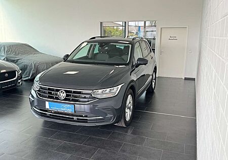 VW Tiguan Volkswagen 1.5 TSI DSG, Standheiz, AHK,LED, PDC, Alu, CarPlay