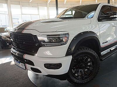 Dodge RAM 5.7 V8 HEMI 4x4 CREW-CAB*Leder*Navi*Tempo*