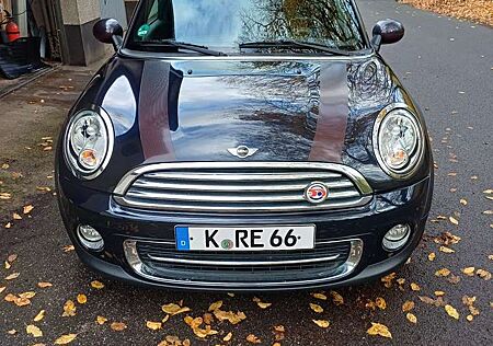 Mini Cooper Clubman Hampton