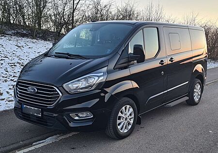 Ford Tourneo Custom 2.0 320 L1H1 VA Titanium