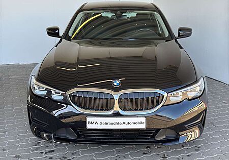 BMW 318 iA Lim. Advantage Klimaaut.PDC.SHZ.DuLa.LED.