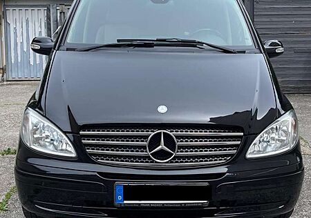 Mercedes-Benz Viano 3.0 CDI lang Automatik Ambiente Voll**TÜV Neu*"