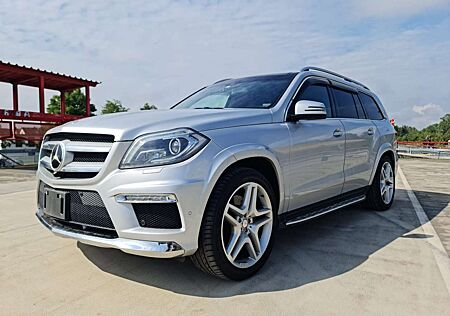 Mercedes-Benz GLS 500 GLS 550