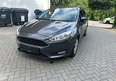 Ford Focus Trend / euro 6 / Tüv Neu / Klima