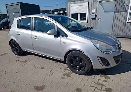 Opel Corsa D Active+KLIMA+TEMPOMAT+EURO 5