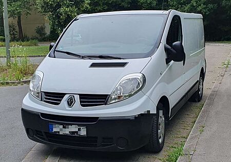 Renault Trafic 2.0 dCi 90 FAP L1H1
