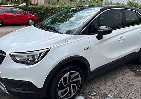Opel Crossland X Innovation beschädigt