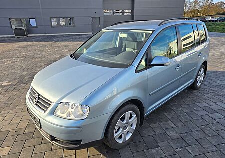 VW Touran Volkswagen Goal