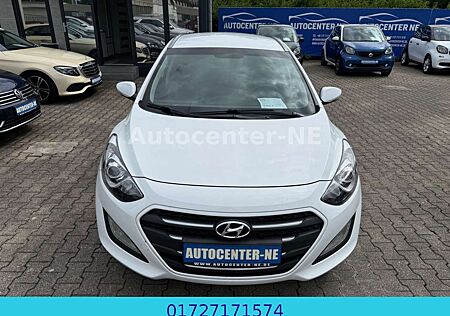 Hyundai i30 1,4 CW Blue /Navi/Klima/1.Hand