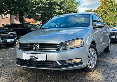 VW Passat Volkswagen Lim. Trendline*PDC*SHZ*