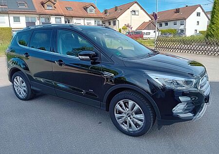 Ford Kuga Titanium 4x4,Automatik, !!! Bitte Text lesen !!!!