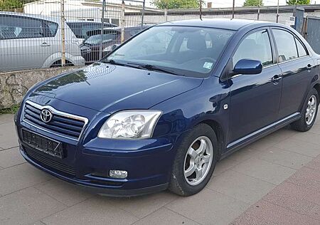 Toyota Avensis 1.8 VVT-i Sol