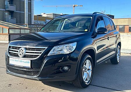 VW Tiguan Volkswagen 2.0 TDI / S-Heft