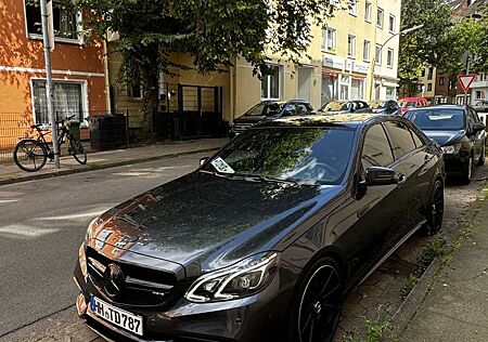 Mercedes-Benz E 400 4Matic AMG Umbau / CarPlay / Sternenhimmel