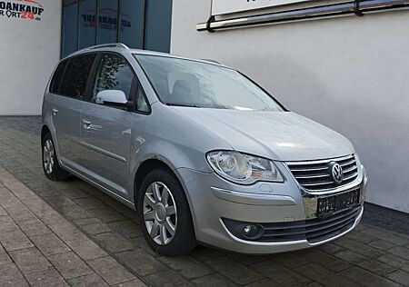 VW Touran Volkswagen Highline 2.0 TDI*Winterpaket*8-fach* Klima