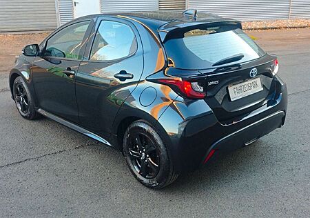 Toyota Yaris Hybrid Business Edition*KAMERA*ABSTAND*