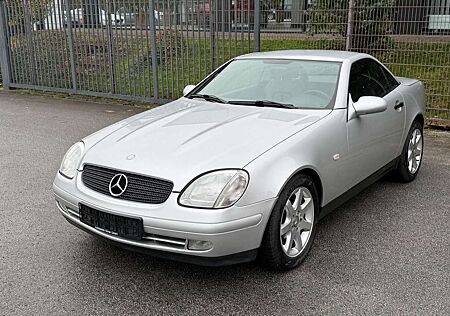 Mercedes-Benz SLK 200 1. Hand Rentnerfahrzeug Rostfrei
