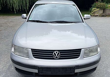 VW Passat Volkswagen 1.6