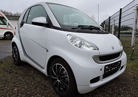 Smart ForTwo Micro Hybrid Drive - Navi - Pano - Scheckheft