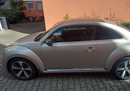 VW Beetle Volkswagen The The 1.4 TSI DSG Sport