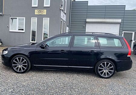 Volvo V70 Kombi Black Edition*Automatik*Volleder*2.HD*