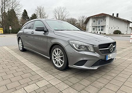 Mercedes-Benz CLA 250 CLA Shooting Brake 250 7G-DCT