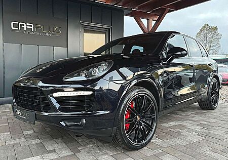 Porsche Cayenne Turbo V8 Sport Black Design Paket 21Zoll