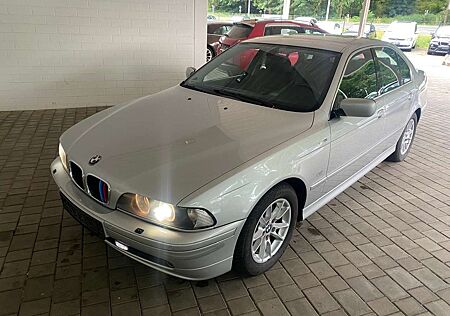 BMW 520i 520