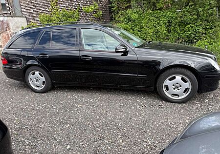 Mercedes-Benz E 200 E -Klasse T-Modell T Kompressor