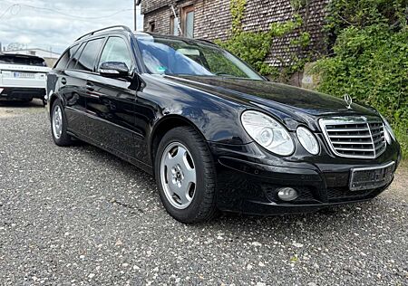 Mercedes-Benz E 200 E -Klasse T-Modell T Kompressor