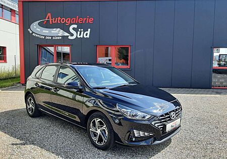 Hyundai i30 *KAMERA*SHZ*USB*