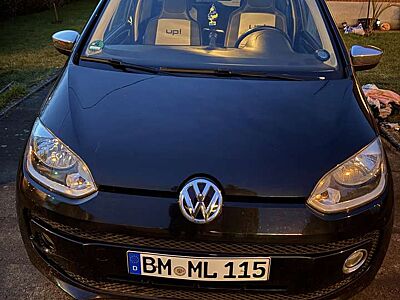 Volkswagen up! black