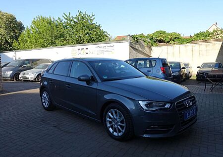 Audi A3 Sportback 2,0/150 PS, EU6, Xenon, Navi, PDC !