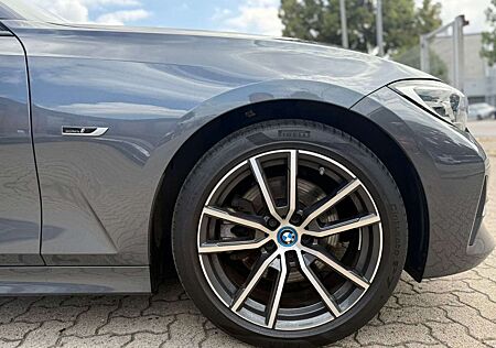 BMW 320 e *Sport Line*NAVI*LED*LIVE-COCKP*R-CAM*eAHK