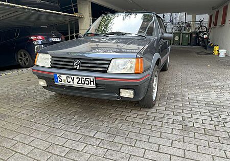 Peugeot 205 CTI