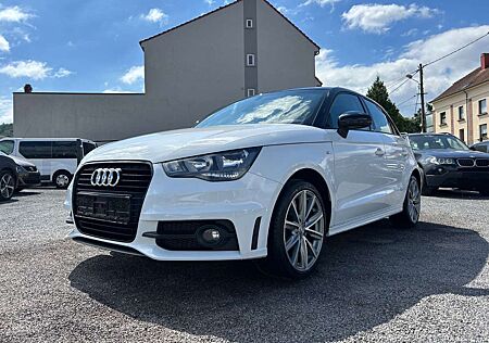 Audi A1 Sportback ATTRACTION S-LINE NAVI + TEMP