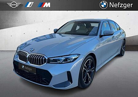 BMW 320 i Limousine M Sport HUD Kamera HiFi Ambiente Park-