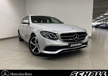Mercedes-Benz E 220 T d SPORT AVA+AHK+LED+NAV+KAM+TOTWI+AMBIEN