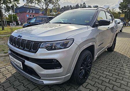 Jeep Compass 1.3 PHEV S Allrad *CarPlay*Kamera*Leder*