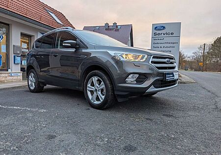 Ford Kuga Cool & Connect